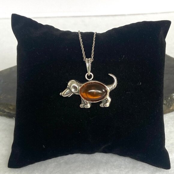 Sterling Silver 925 Puppy Dog Hound Dog Baltic Amber Pendant Necklace 18" Chain - Picture 3 of 16